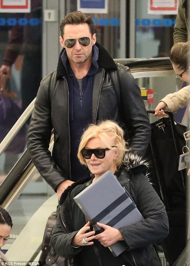 22 năm hôn nhân đáng ngưỡng mộ của Hugh Jackman và “bà xã” hơn 13 tuổi - 14
Hugh được tôn vinh là một trong những người đàn ông chung thủy nhất Hollywood.