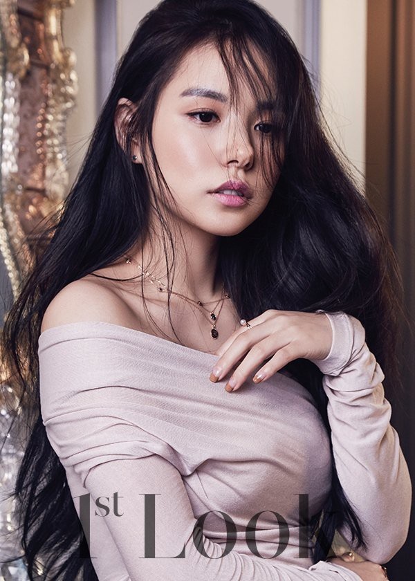 Ngọc nữ xứ Hàn kết hôn với thành viên nhóm Big Bang - 3
Min Hyo Rin là một nữ diễn viên trẻ, gợi cảm của Hàn Quốc.