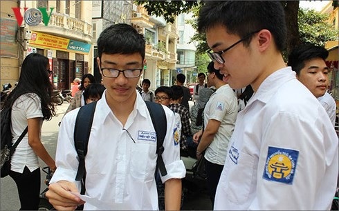 Băn khoăn đề thi THPT Quốc gia năm 2018 có thêm kiến thức lớp 11 - 1 Băn khoăn đề thi THPT Quốc gia năm 2018 có thêm kiến thức lớp 11 - 1