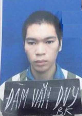 Bắt được phạm nhân bỏ trốn khỏi Trại giam Phú Sơn 4 - 1
Đối tượng Đàm Văn Duy.