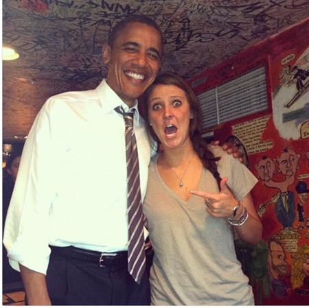 “Sao” và loạt ảnh tự sướng đỉnh cao cùng người hâm mộ - 10 Có ai ngờ đâu ngay lúc đói bụng tìm chỗ ăn, bạn có thể tình cờ bắt gặp cựu Tổng thống Mỹ ở ngay bàn kế bên.