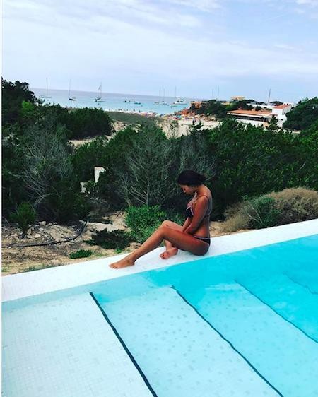 “Choáng” trước vẻ sexy của Ginevra Sozzi, người đẹp khiến Dybala mê đắm - 4 Ginevra Sozzi đang là một bóng hồng cuốn hút tại Serie A