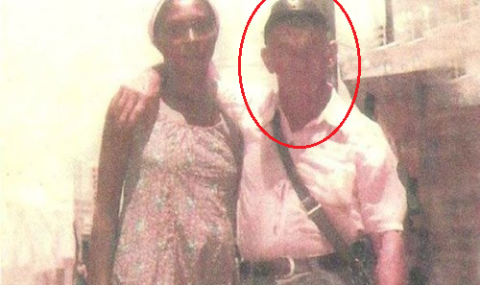 Bằng chứng Hitler trốn qua đường hầm, được nhà giàu giúp đỡ - 9
Để đi lại mà không bị phát hiện, Hitler sau đó được cho là đã cạo đi bộ râu đặc trưng của mình