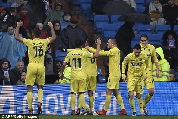 C.Ronaldo vô duyên, Real Madrid thua thất vọng Villarreal - 4
Villarreal ăn mừng bàn thắng duy nhất trận đấu ở phút 87