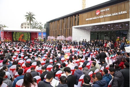 Hơn 500 khách hàng tham dự lễ khai trương căn hộ mẫu tại 201 Minh Khai - 1
Sự kiện thu hút hơn 500 khách hàng tham dự