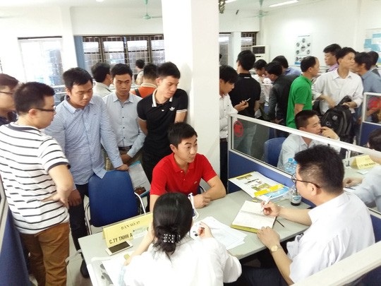 Năm 2017: Hà Nội có 213 phiên giao dịch việc làm - 2 Năm 2017: Hà Nội có 213 phiên giao dịch việc làm - 2