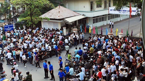 Hơn 9.900 lao động VN đi làm việc ở nước ngoài trong tháng 8/2017 - 3 Hơn 9.900 lao động VN đi làm việc ở nước ngoài trong tháng 8/2017 - 3