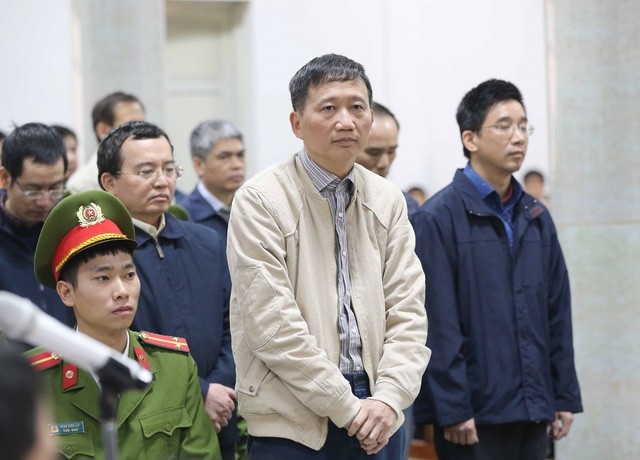 
Trịnh Xuân Thanh - thuyền trưởng PVC ngày nào - bị cáo buộc cùng đồng phạm tham ô số tiền 13 tỉ đồng và đã khắc phục hậu quả.
