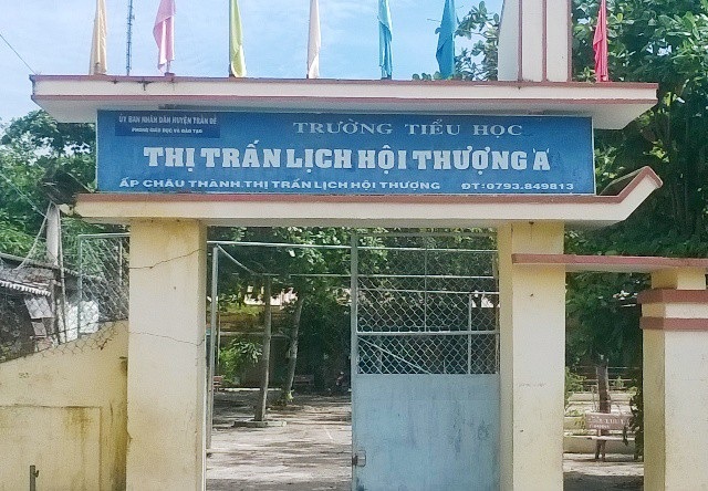Xem xét trách nhiệm Hiệu trưởng trường có học sinh “ngồi nhầm lớp” - 1 Trường Tiểu học thị trấn Lịch Hội Thượng A, nơi có tình trạng học sinh ngồi nhầm lớp.