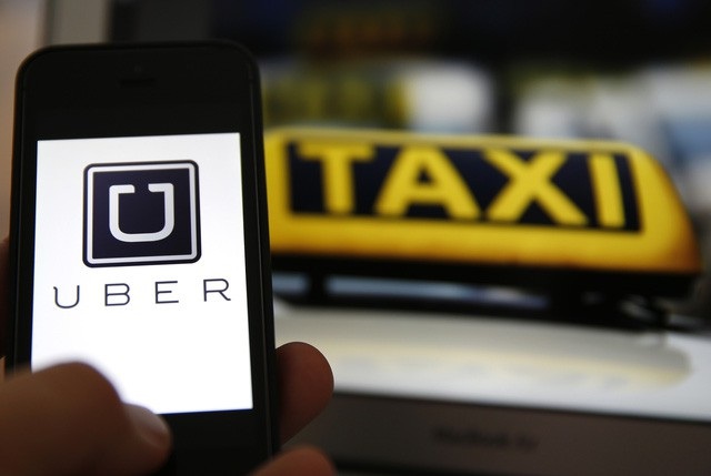Bộ Giao thông ”siết” hoạt động của Uber, Grab - 1
Hoạt động của phương tiện ứng dụng kết nối Uber, Grab trong thời gian tới sẽ bị xiết lại