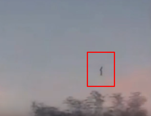 Video gây tranh cãi ghi lại cảnh UFO lơ lửng trên bầu trời ở Mexico - 1 Vật thể bay không xác định (UFO) được ghi lại trong đoạn video.