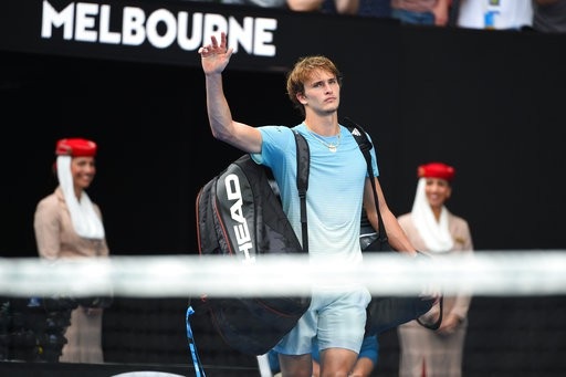 Australian Open: Djokovic thắng nhàn, tay vợt người Hàn Quốc loại A.Zverev - 2 
Alexander Zverev gây thất vọng lớn khi dừng bước ở vòng ba