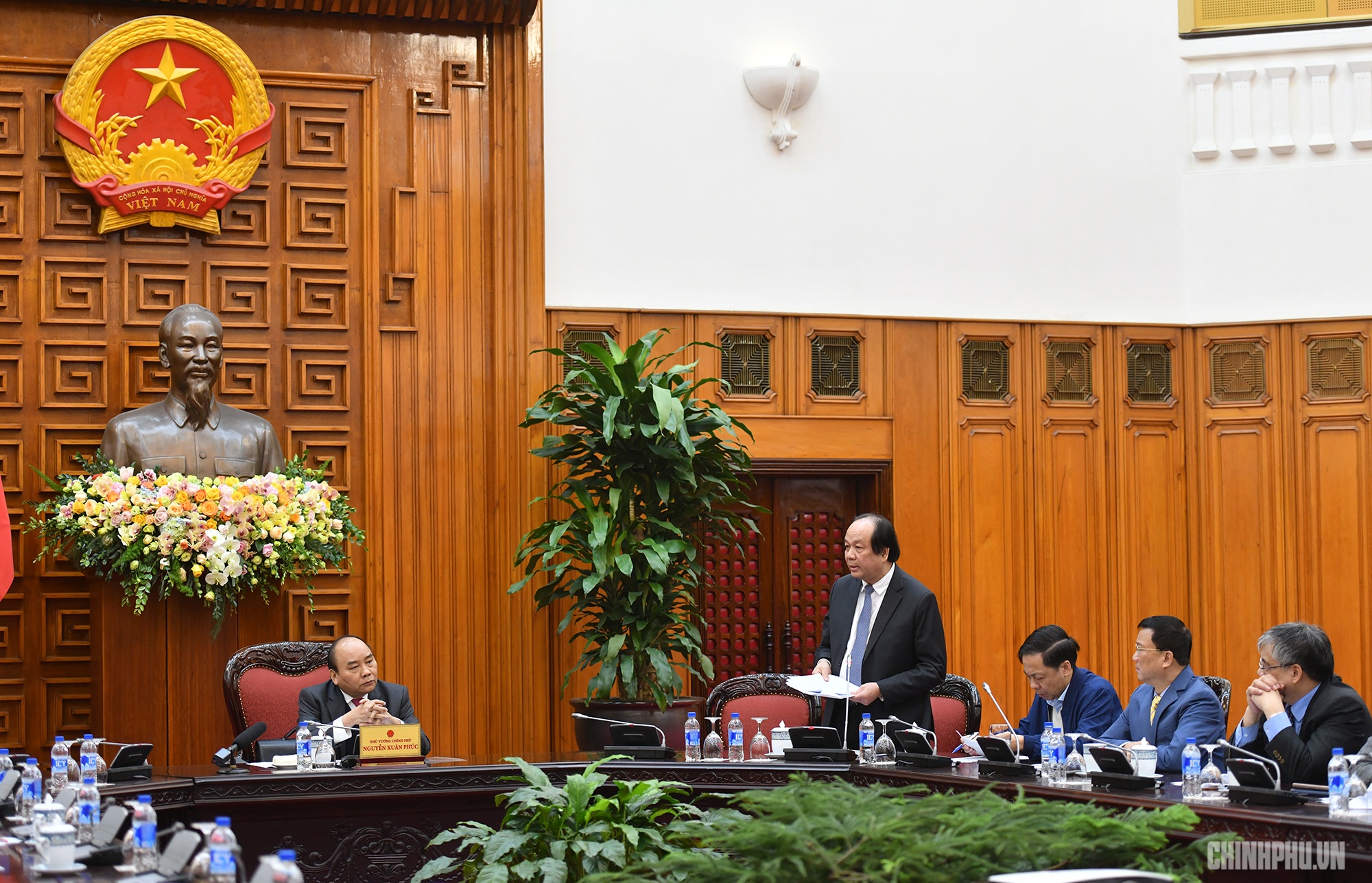 To truong To cong tac Thu tuong bao cao tinh hinh hoat dong cua to .jpg To truong To cong tac Thu tuong bao cao tinh hinh hoat dong cua to .jpg