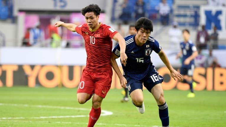 “Chưa bao giờ tuyển Việt Nam đá với Nhật Bản mà chơi hay thế!”
