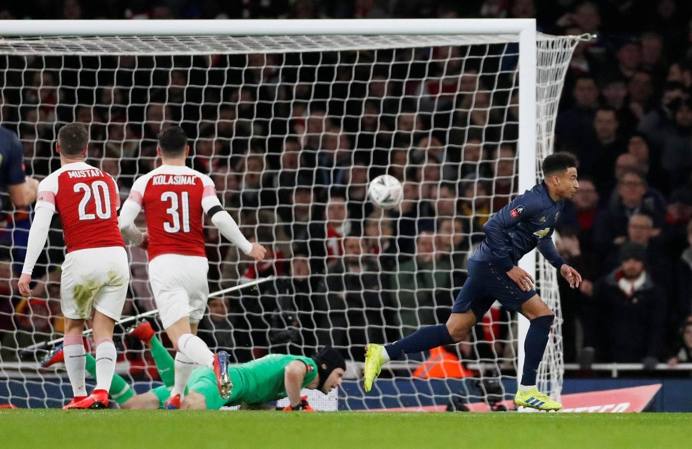 Nhìn lại chiến thắng của Man Utd trước Arsenal - 15 Nhìn lại chiến thắng của Man Utd trước Arsenal - 15