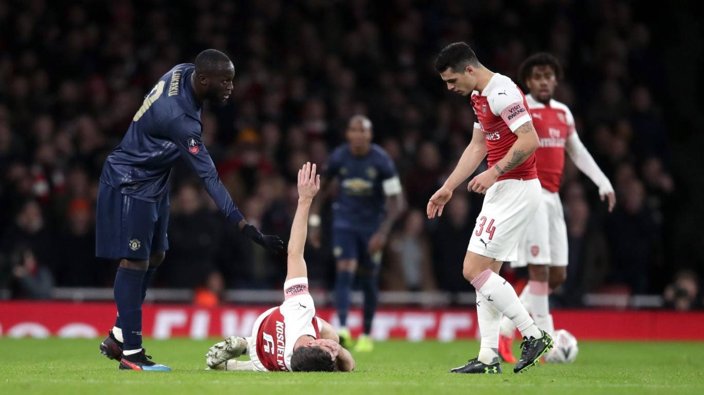 Nhìn lại chiến thắng của Man Utd trước Arsenal - 19 Nhìn lại chiến thắng của Man Utd trước Arsenal - 19