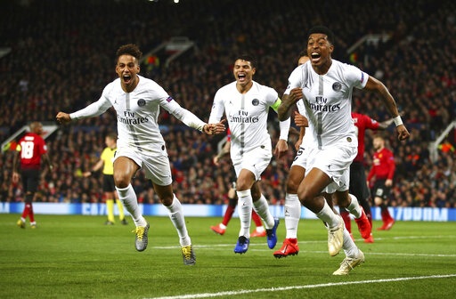 Man Utd 0-2 PSG:  Pogba bị đuổi, Solskjaer nếm mùi thất bại