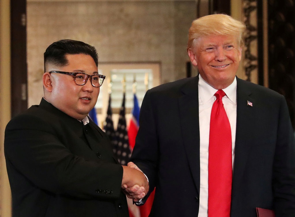 Lời nhắn Tổng thống Trump gửi ông Kim Jong-un trước khi khởi hành đi Việt Nam