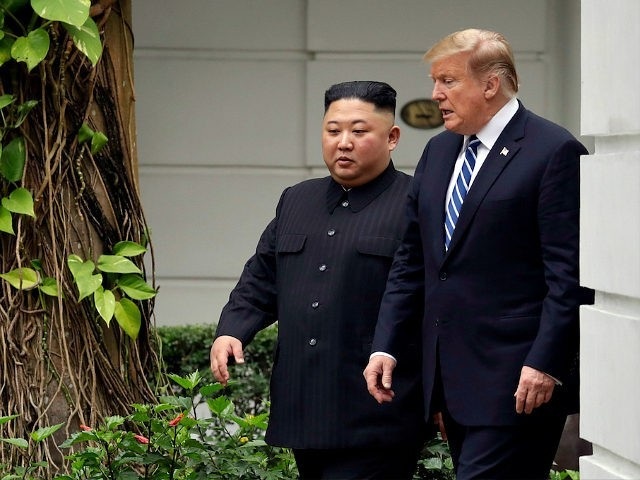 Sự nóng vội của ông Trump trong cuộc đàm phán “cân não” với ông Kim Jong-un