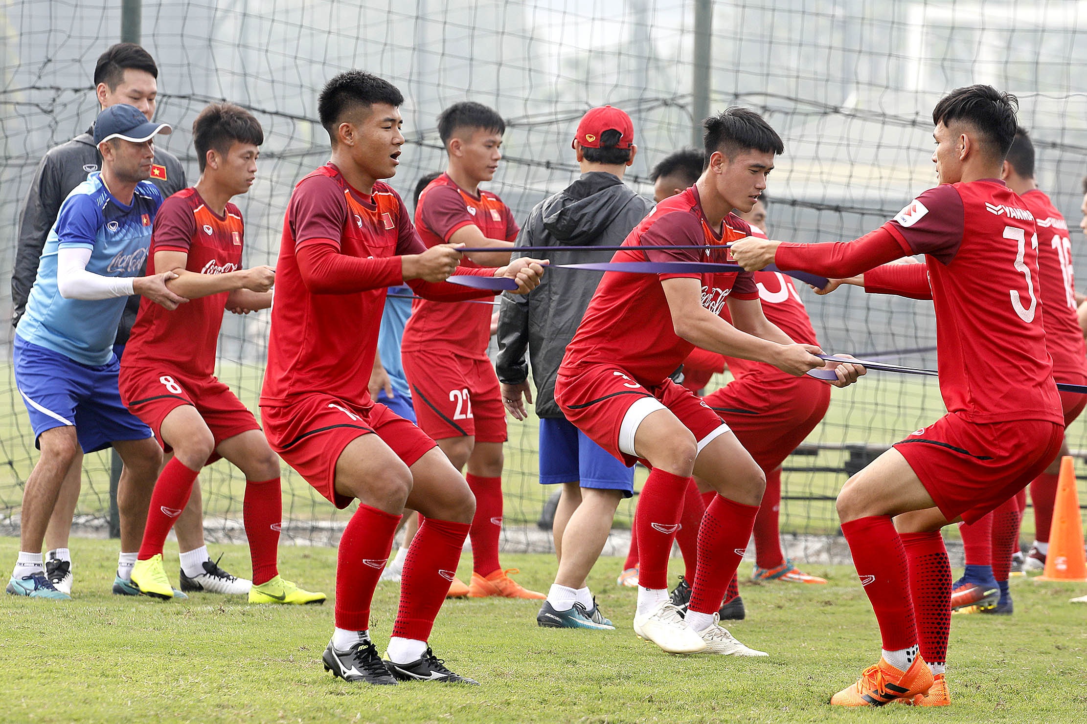 Cận cảnh buổi tập vắt kiệt sức lực của U23 Việt Nam
