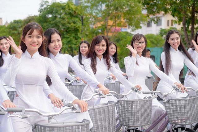 nusinh2.jpg nusinh2.jpg