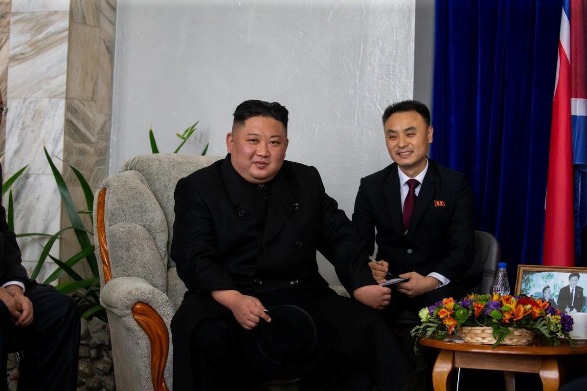 Những hình ảnh đầu tiên của ông Kim Jong-un trong chuyến thăm Nga