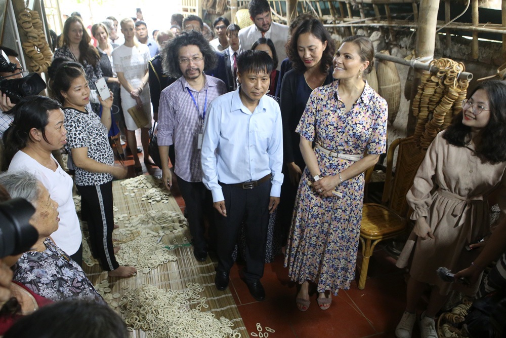 Công chúa Thụy Điển thăm Văn Miếu, ca ngợi tình hữu nghị lâu bền với Việt Nam