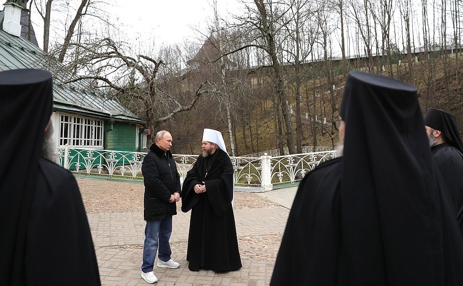 Đôi giày thời thượng gây chú ý của Tổng thống Putin