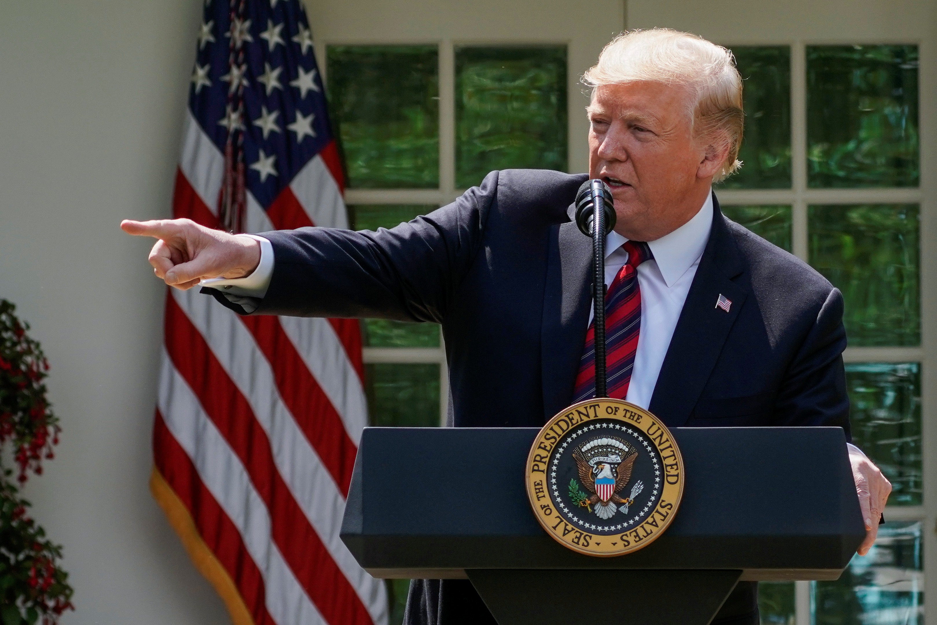 Tổng thống Trump: “Nếu chống lại Mỹ, Iran sẽ bị đáp trả mạnh bằng vũ lực”