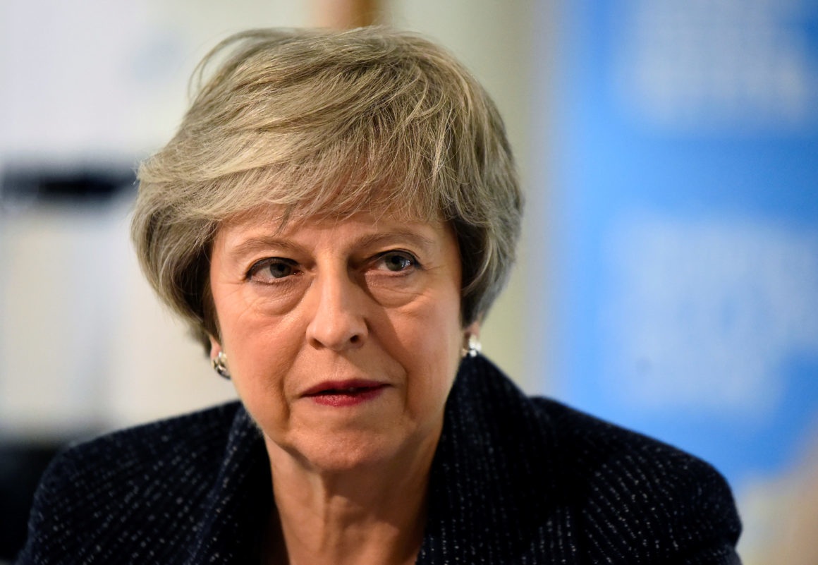 Thủ tướng Anh Theresa May tuyên bố từ chức