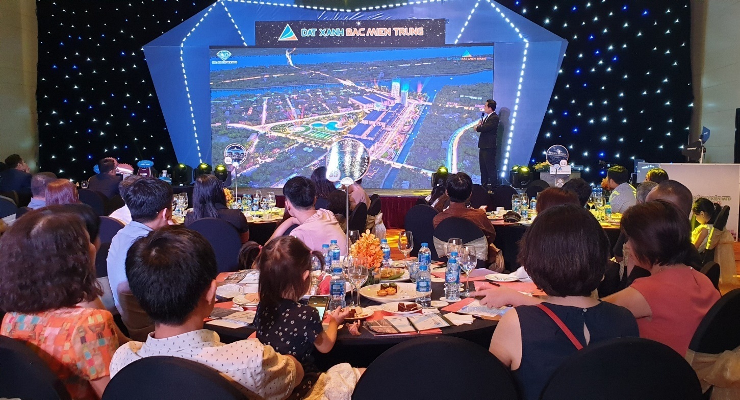 Ấn tượng lễ mở bán dự án bất động sản ven sông Quảng Bình - 2 Ấn tượng lễ mở bán dự án bất động sản ven sông Quảng Bình - 2