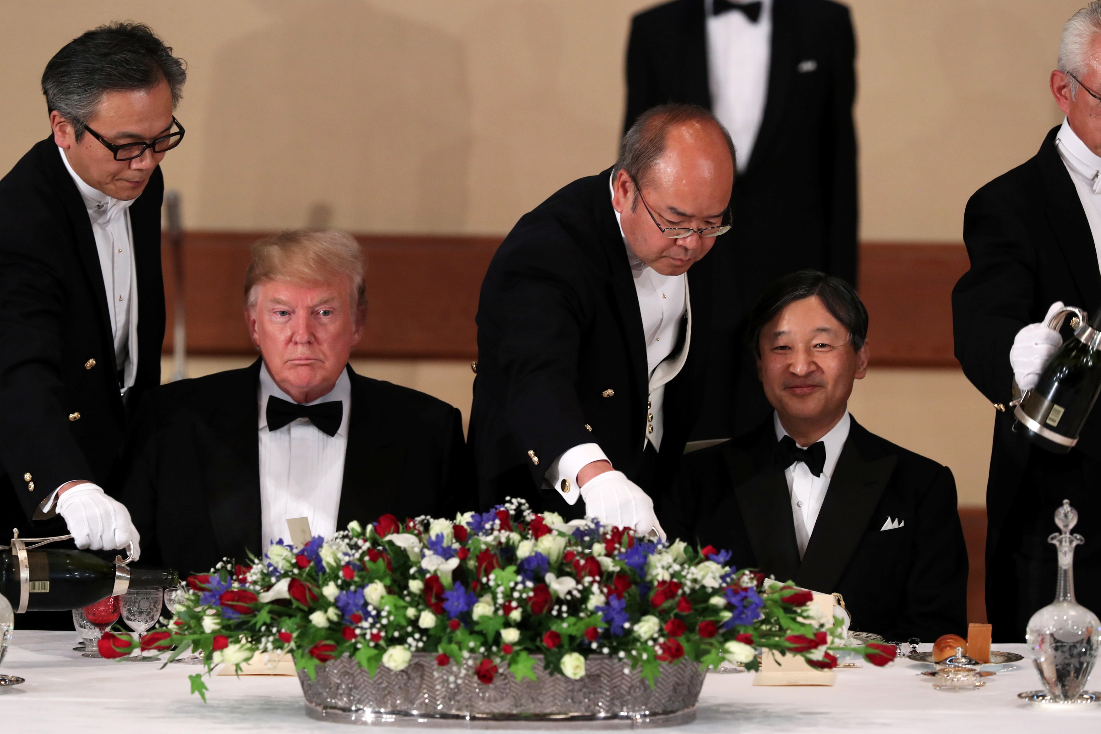 Tổng thống Trump dự quốc yến cùng Nhật hoàng Naruhito