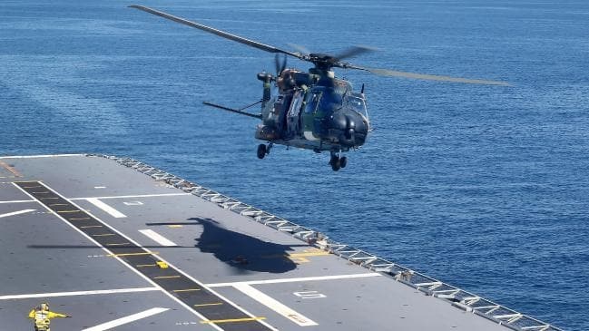 Phi công Australia bị tấn công bằng laser khi bay qua Biển Đông