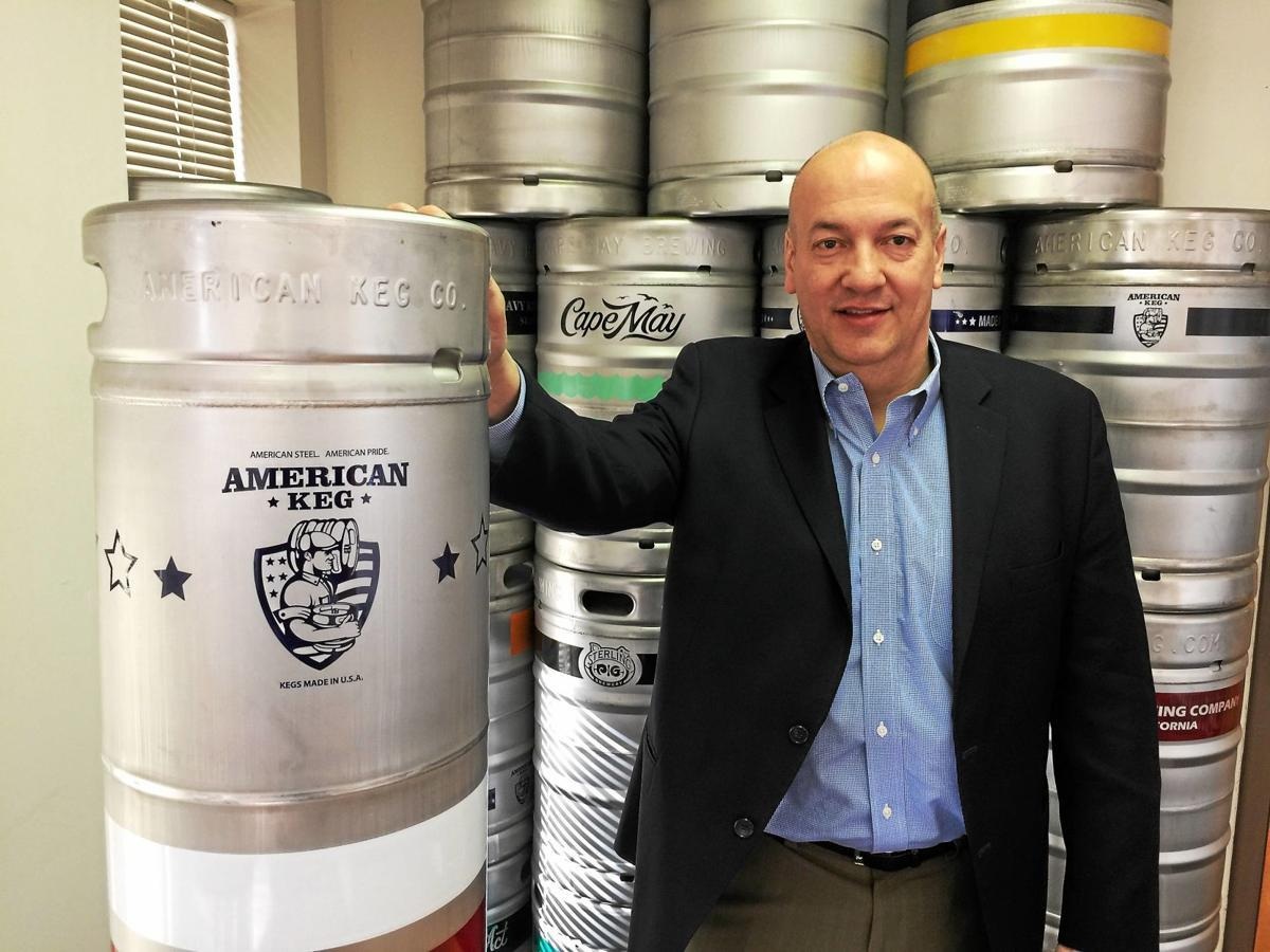 Mỹ tiếp tục “giáng đòn” thuế quan lên hàng hóa Trung Quốc