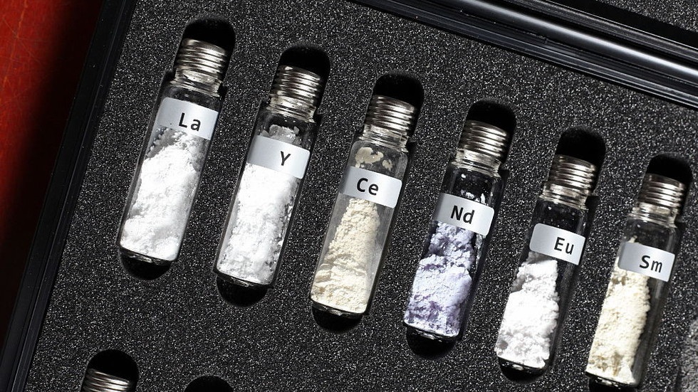 Mỹ tính cách vô hiệu hóa “vũ khí” đất hiếm của Trung Quốc