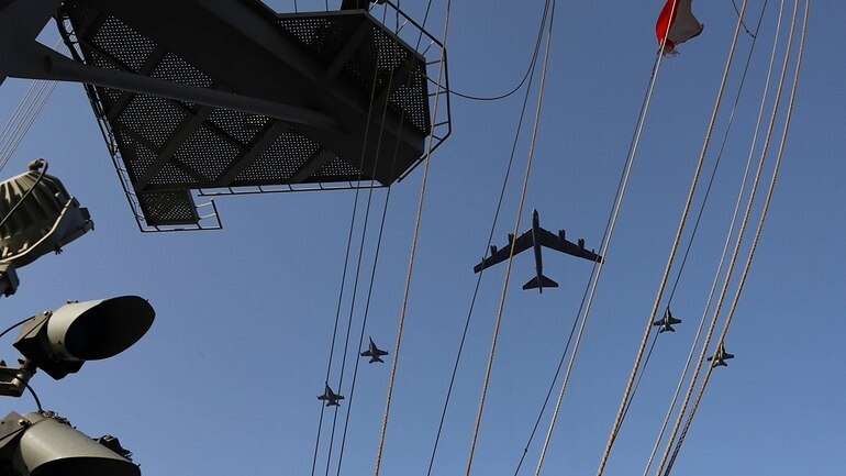 B-52, tàu sân bay Mỹ tập trận mô phỏng tấn công sát Iran