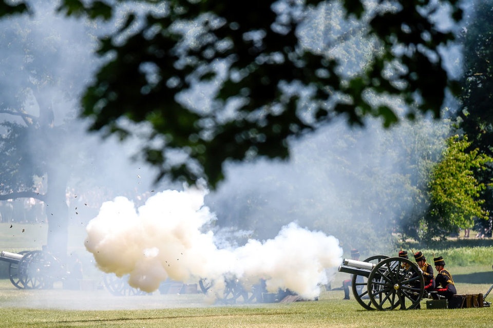 Nữ hoàng Anh mở quốc yến chiêu đãi Tổng thống Trump