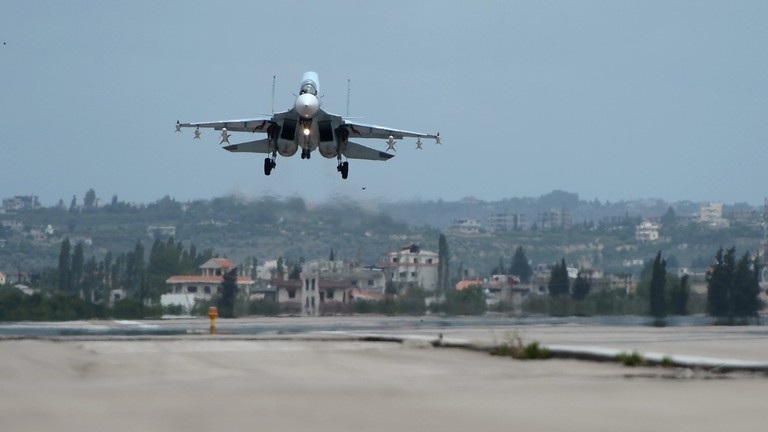 Nga phản pháo kêu gọi ngừng ném bom “chảo lửa” Idlib từ Mỹ