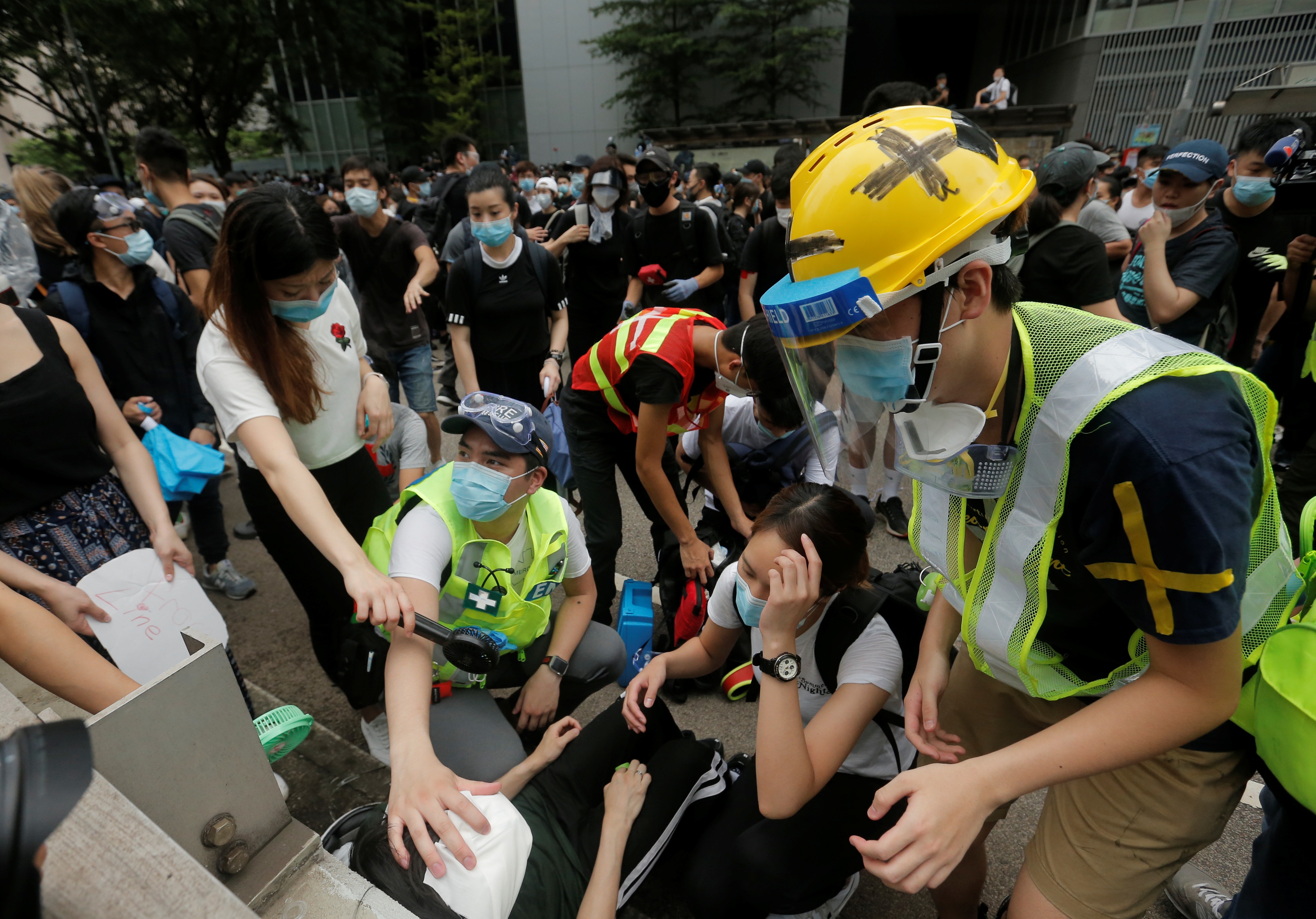 Làn sóng biểu tình “càn quét” Hong Kong giữa tranh cãi về dự luật dẫn độ