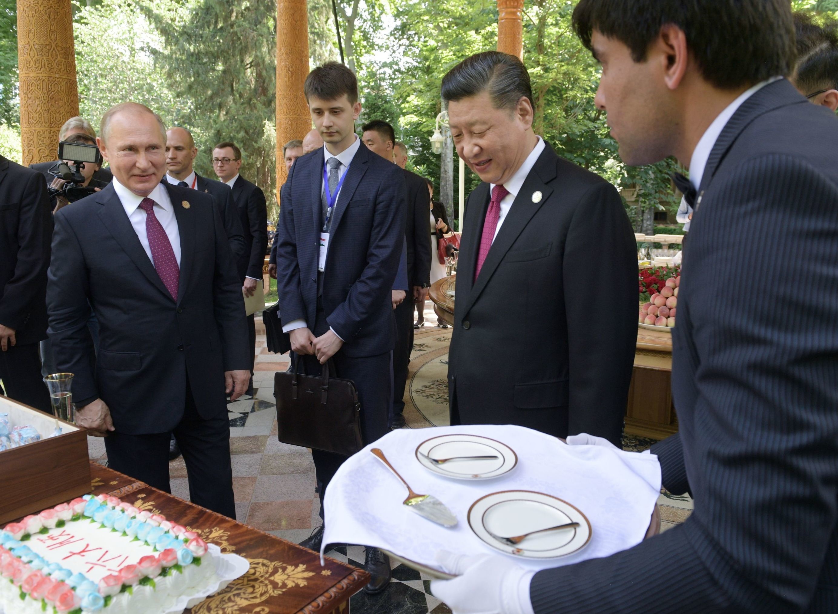 Ông Putin tặng kem cho ông Tập nhân dịp sinh nhật - 2 Ông Putin tặng kem cho ông Tập nhân dịp sinh nhật