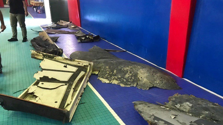 Iran kiềm chế không tấn công máy bay chở 35 quân nhân Mỹ