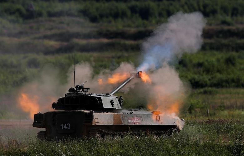 Ấn tượng dàn vũ khí Nga khai hỏa tại triển lãm quân sự