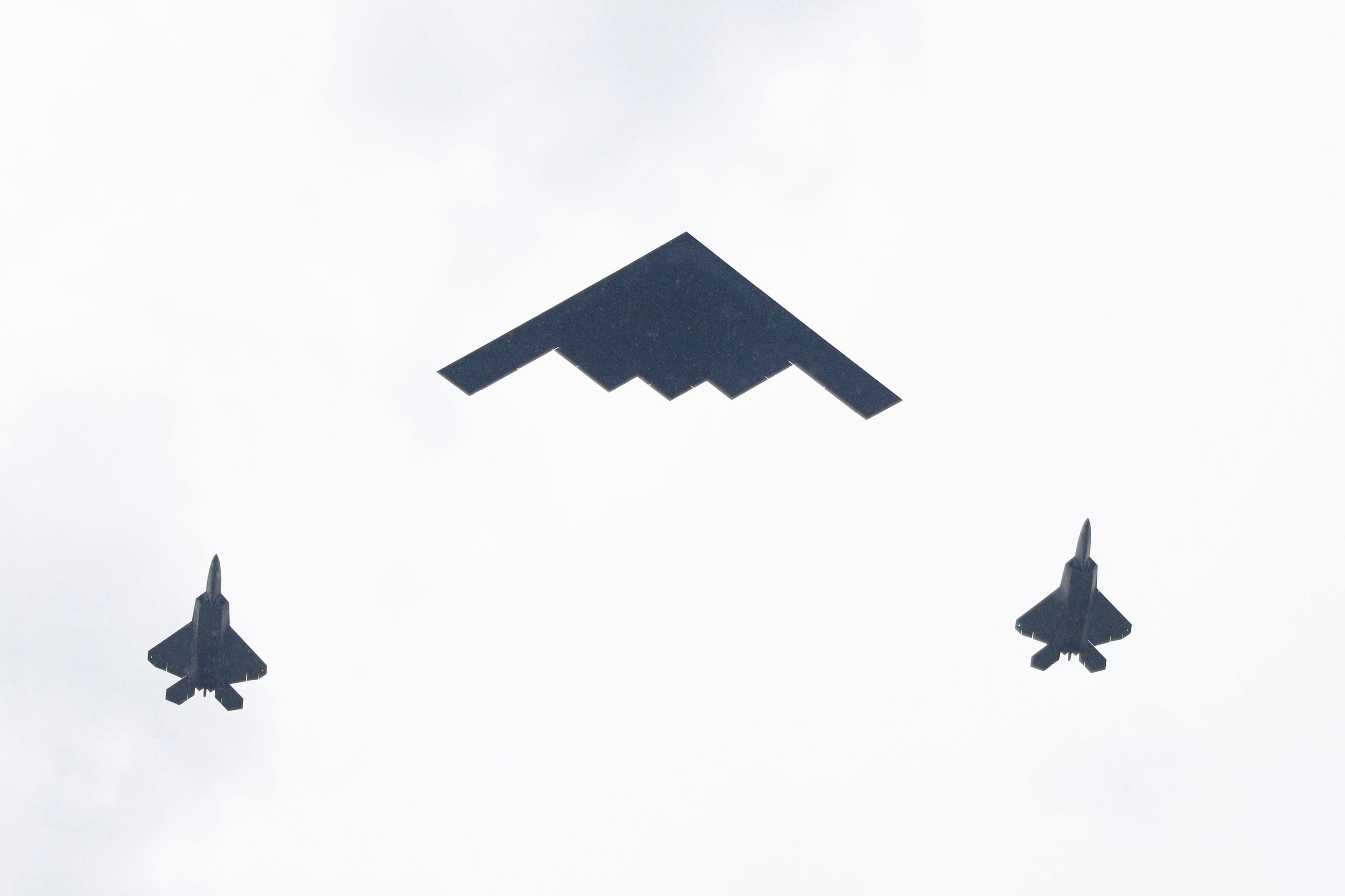 Dàn máy bay quân sự phô diễn sức mạnh kỷ niệm Quốc khánh Mỹ