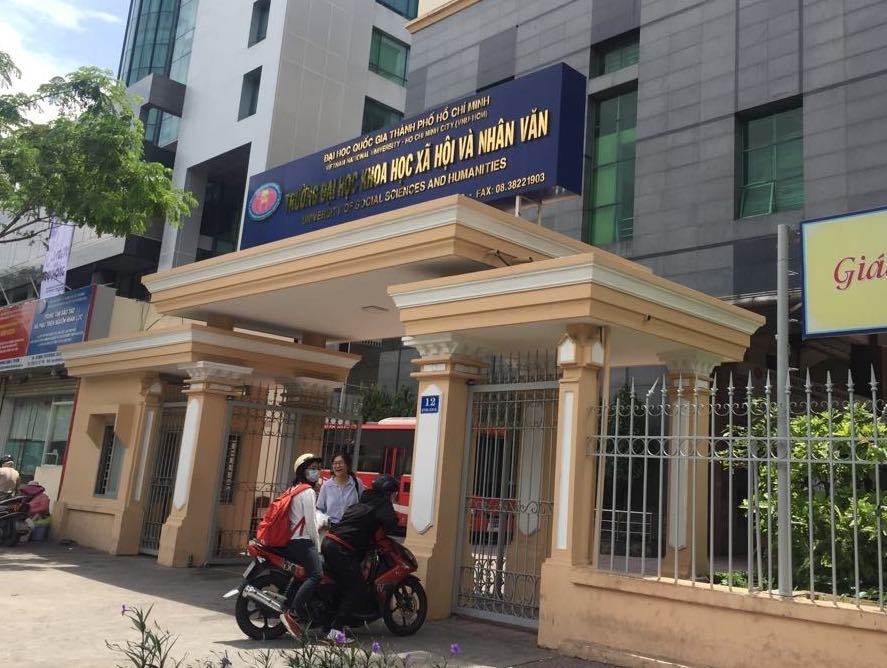 Trường ĐH Khoa học xã hội và nhân văn TPHCM công bố kết quả trúng tuyển thẳng - 1 Trường ĐH Khoa học xã hội và nhân văn TPHCM công bố kết quả trúng tuyển thẳng - 1