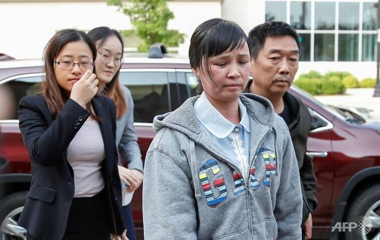 Bố nạn nhân Trung Quốc đòi xác con trong phiên tòa chấn động nước Mỹ