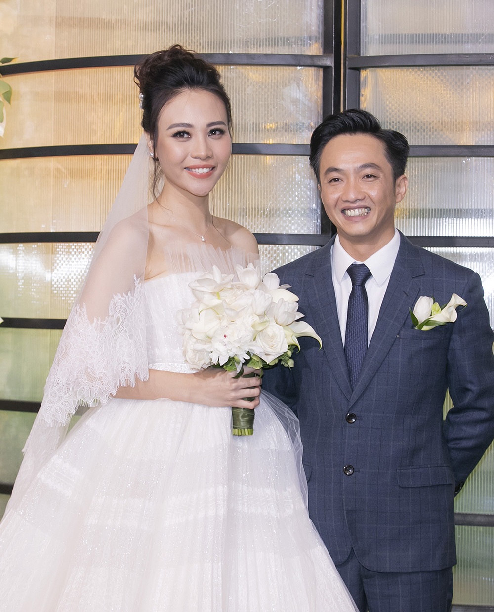 Top 3 đám cưới hào nhoáng nhất showbiz Việt năm 2019 - 1