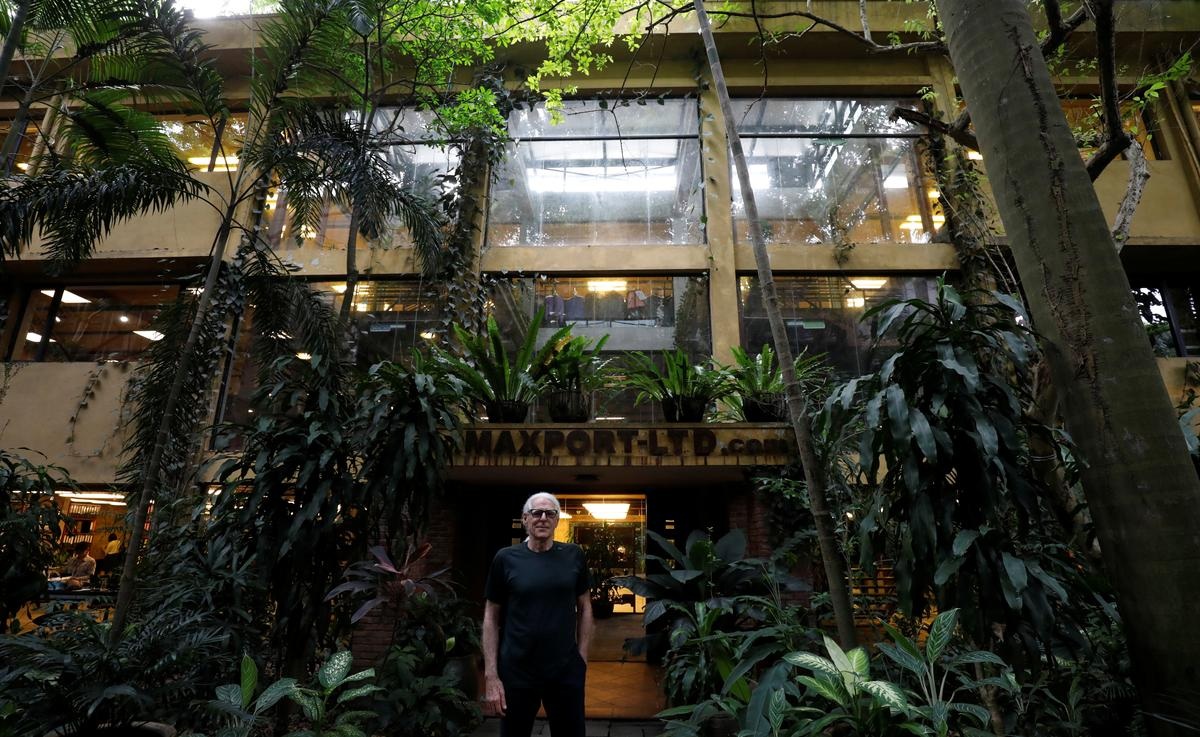 Báo Anh viết về nhà máy Việt Nam sản xuất đồng phục cho tuyển Olympic Mỹ