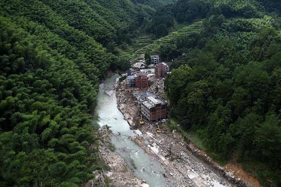 Siêu bão Lekima đổ bộ Trung Quốc: 44 người chết, 16 người mất tích
