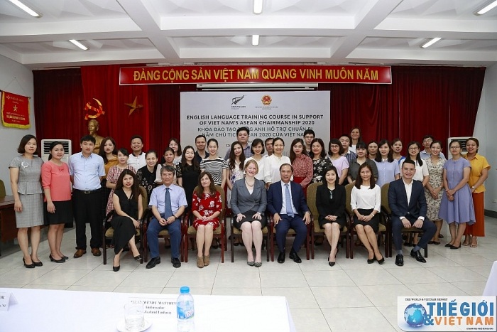 Khai giảng khóa nâng cao tiếng Anh phục vụ ASEAN 2020 do New Zealand tài trợ