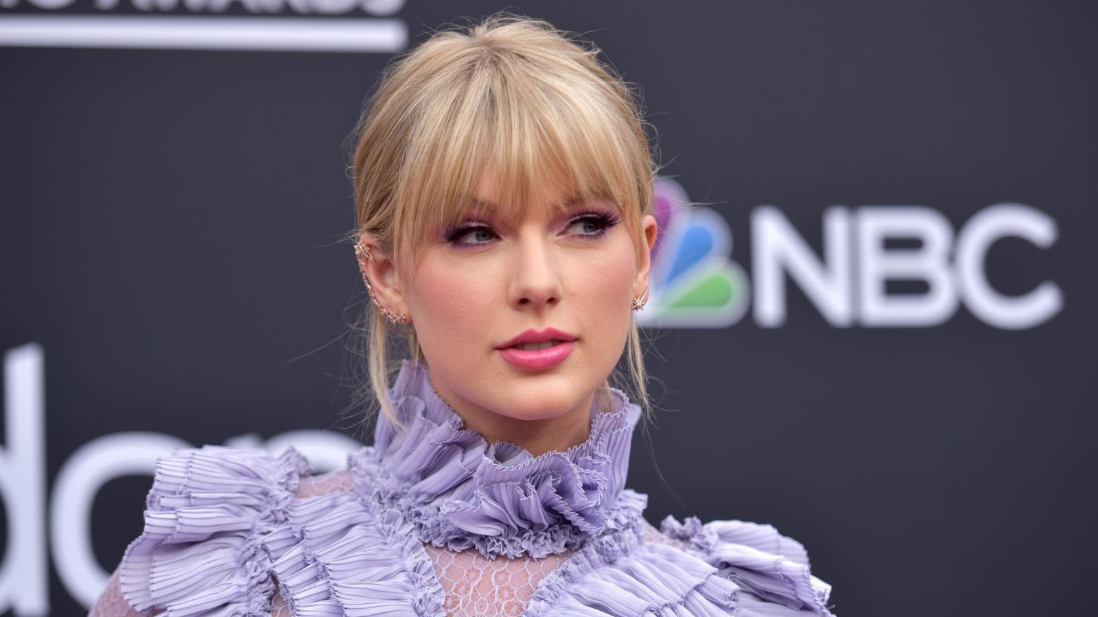 Taylor Swift vô địch kiếm tiền trong giới nữ ca sĩ - 1